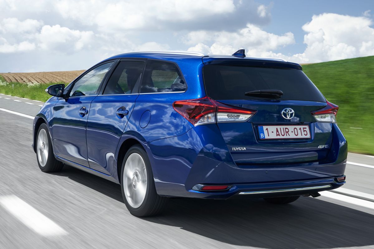 Toyota Auris Achter